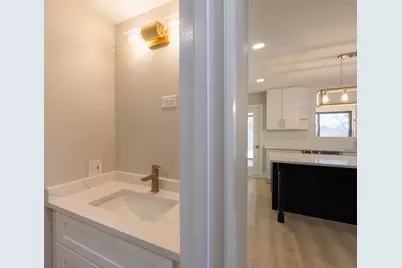 3437 Summerhill Drive, Woodridge, IL 60517 - Photo 13