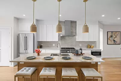 4437 N Whipple Street, Chicago, IL 60625 - Photo 9