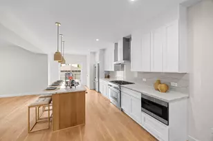 4437 N Whipple St, Chicago, IL 60625 - Photo 11