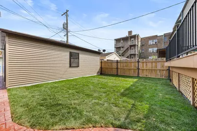 4437 N Whipple Street, Chicago, IL 60625 - Photo 3