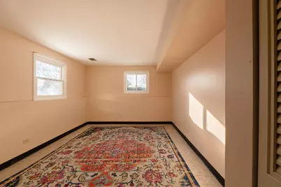 795 Plymouth Road, Hoffman Estates, IL 60192 - Photo 23