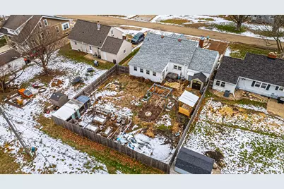 205 E Park Street, Danvers, IL 61732 - Photo 31