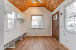 205 E Park St, Danvers, IL 61732 - Photo 3