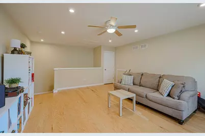 580 N Highlander Way, Addison, IL 60101 - Photo 45