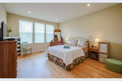 580 N Highlander Way, Addison, IL 60101 - Photo 21