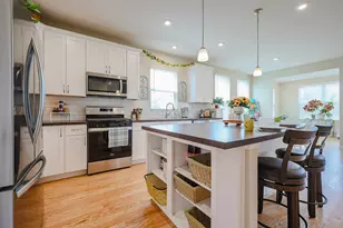 580 N Highlander Wy, Addison, IL 60101 - Photo 7