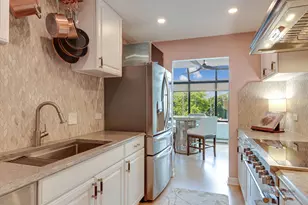 2200 Bouterse St, Park Ridge, IL 60068 - Photo 9