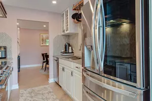 2200 Bouterse St, Park Ridge, IL 60068 - Photo 11