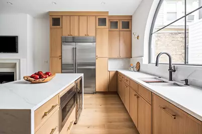 2127 W Dickens Avenue, Chicago, IL 60647 - Photo 21