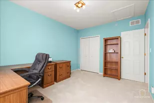 1631 Pauline Cir, Mundelein, IL 60060 - Photo 33