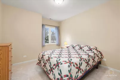 1631 Pauline Circle, Mundelein, IL 60060 - Photo 29