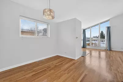 8516 W Normal Avenue, Niles, IL 60714 - Photo 11