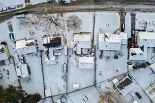 115 N Western Ave, Aurora, IL 60506 - Photo 25