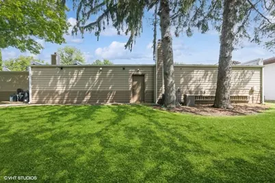 2025 Main Street Road #2025, Spring Grove, IL 60081 - Photo 3