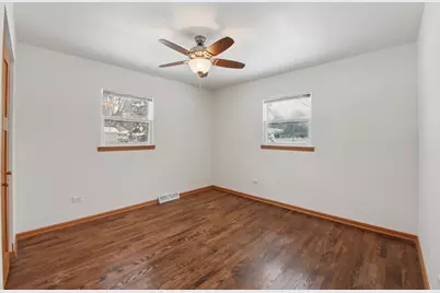 1715 14th Street, Winthrop Harbor, IL 60096 - Photo 19