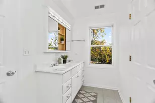 1216 Darrow Ave, Evanston, IL 60202 - Photo 13