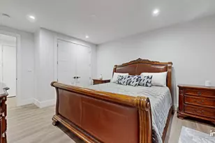 6644 N Knox Ave, Lincolnwood, IL 60712 - Photo 37