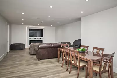 6644 N Knox Avenue, Lincolnwood, IL 60712 - Photo 47