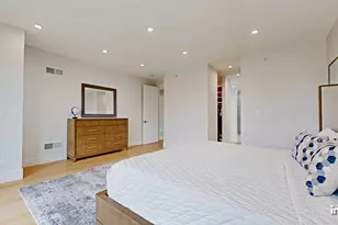 6644 N Knox Ave, Lincolnwood, IL 60712 - Photo 17