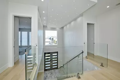 6644 N Knox Avenue, Lincolnwood, IL 60712 - Photo 61