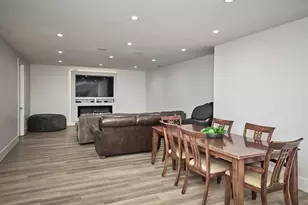 6644 N Knox Ave, Lincolnwood, IL 60712 - Photo 45