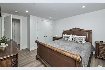 6644 N Knox Avenue, Lincolnwood, IL 60712 - Photo 43