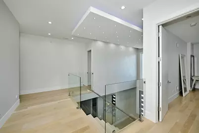 6644 N Knox Avenue, Lincolnwood, IL 60712 - Photo 49