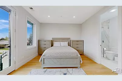 6644 N Knox Avenue, Lincolnwood, IL 60712 - Photo 23