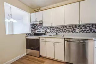 [Address not provided], Chicago, IL 60611 - Photo 5