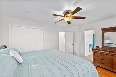 512 Norton Drive, Oak Lawn, IL 61943 - Photo 33