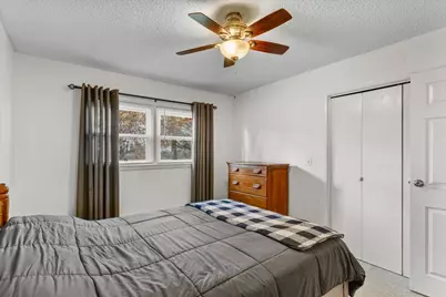 512 Norton Drive, Oak Lawn, IL 61943 - Photo 31