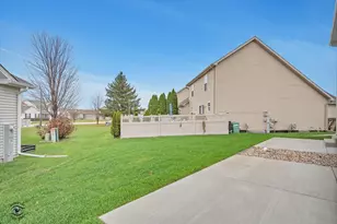 859 Pheasant Run, Bourbonnais, IL 60914 - Photo 27