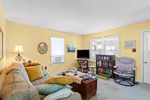 524 N State St, Gibson City, IL 60936 - Photo 7