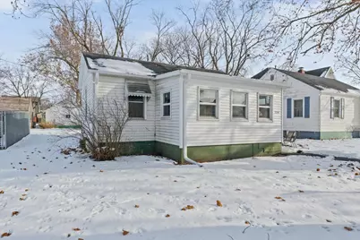 524 N State Street, Gibson City, IL 60936 - Photo 1