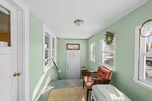 524 N State St, Gibson City, IL 60936 - Photo 5