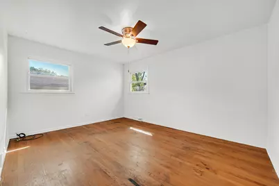 511 W Arquilla Drive, Glenwood, IL 60425 - Photo 23