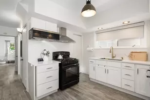 2710 N 74th Ave N, Elmwood Park, IL 60707 - Photo 7