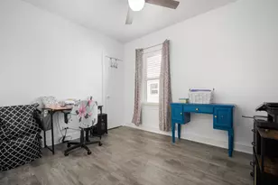 2710 N 74th Ave N, Elmwood Park, IL 60707 - Photo 11