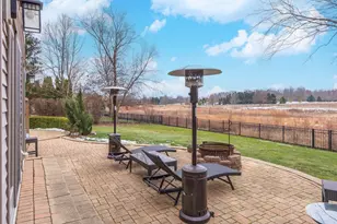 6 Stonebrook Ct, Bloomington, IL 61704 - Photo 47