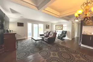 6632 W 95th St, Oak Lawn, IL 60453 - Photo 3