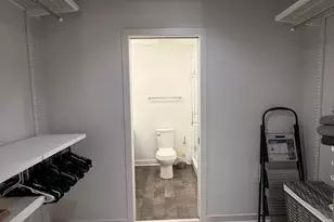 222 S Racine Ave, Chicago, IL 60607 - Photo 23