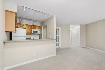 470 Fawell Boulevard #203, Glen Ellyn, IL 60137 - Photo 13