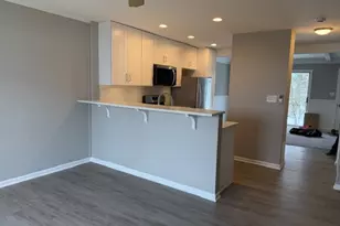 529 Pheasant Ct, Grayslake, IL 60030 - Photo 7