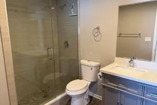 529 Pheasant Ct, Grayslake, IL 60030 - Photo 15