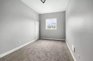 43 E 145th St, Harvey, IL 60426 - Photo 9