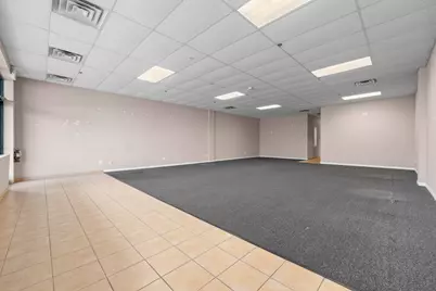 [Address not provided], Elk Grove Village, IL 60007 - Photo 7