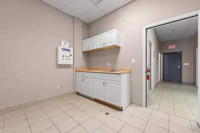 [Address not provided], Elk Grove Village, IL 60007 - Photo 19