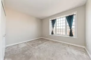 50 N Plum Grove Rd, Palatine, IL 60067 - Photo 9