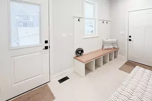 885 Geneva Rd, Saint Charles, IL 60174 - Photo 29