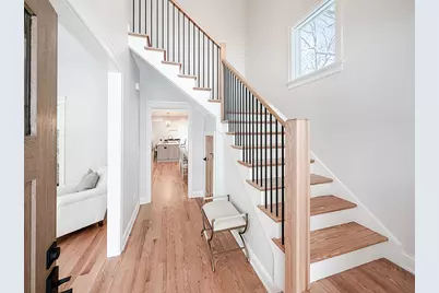 885 Geneva Road, Saint Charles, IL 60174 - Photo 5